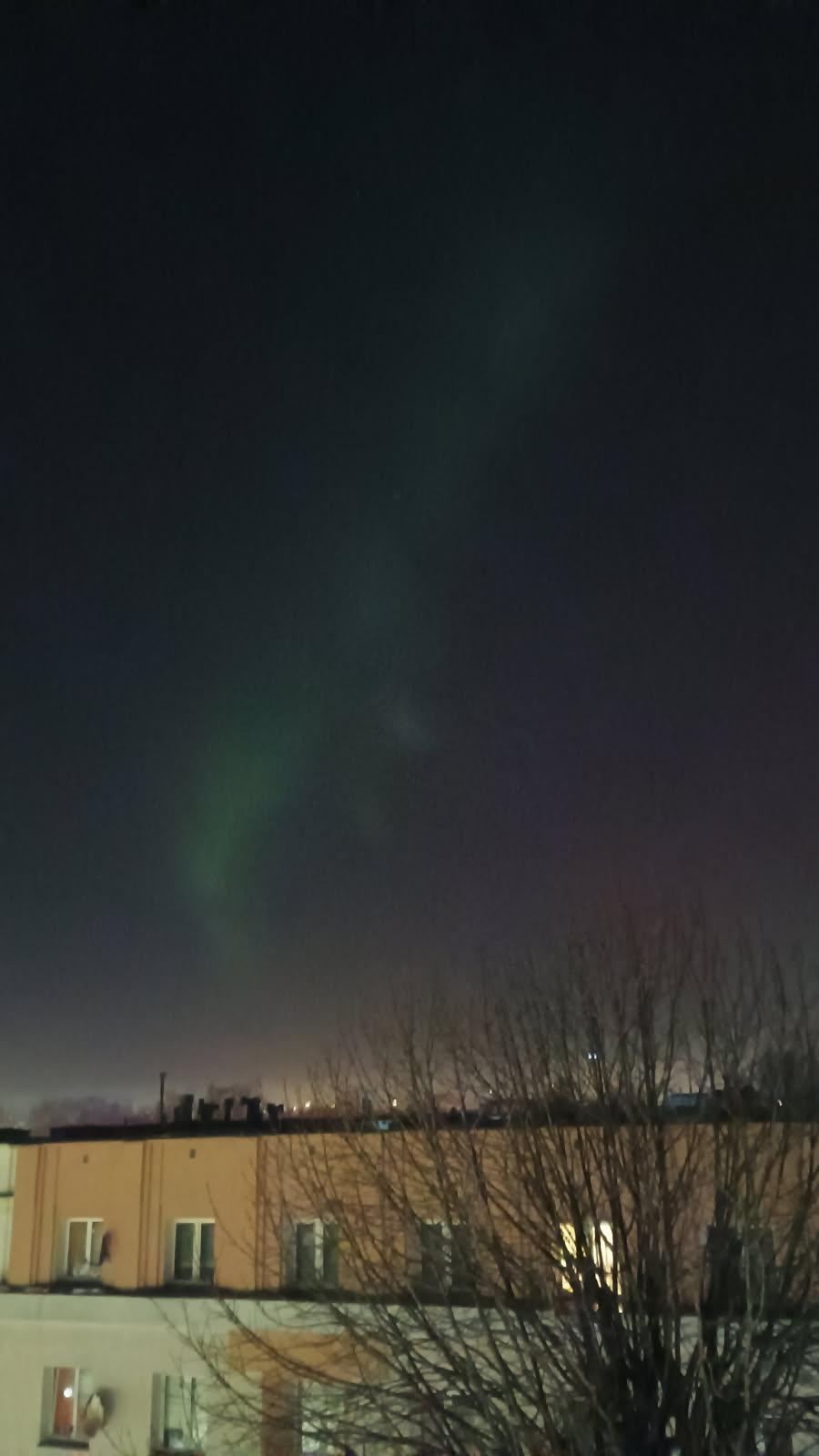 zorza polarna nad rzeszowem