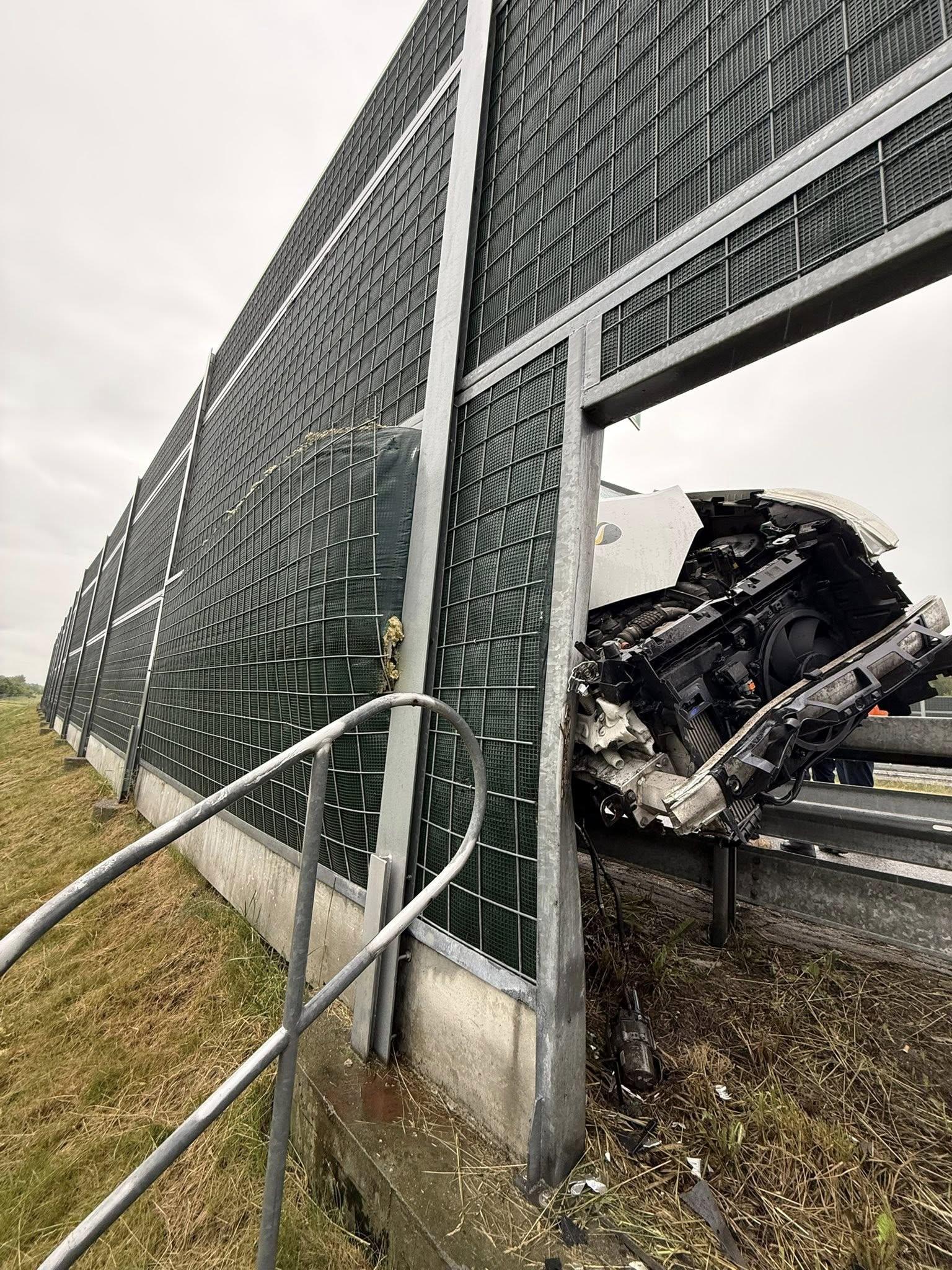 dostawczak kolizja a4