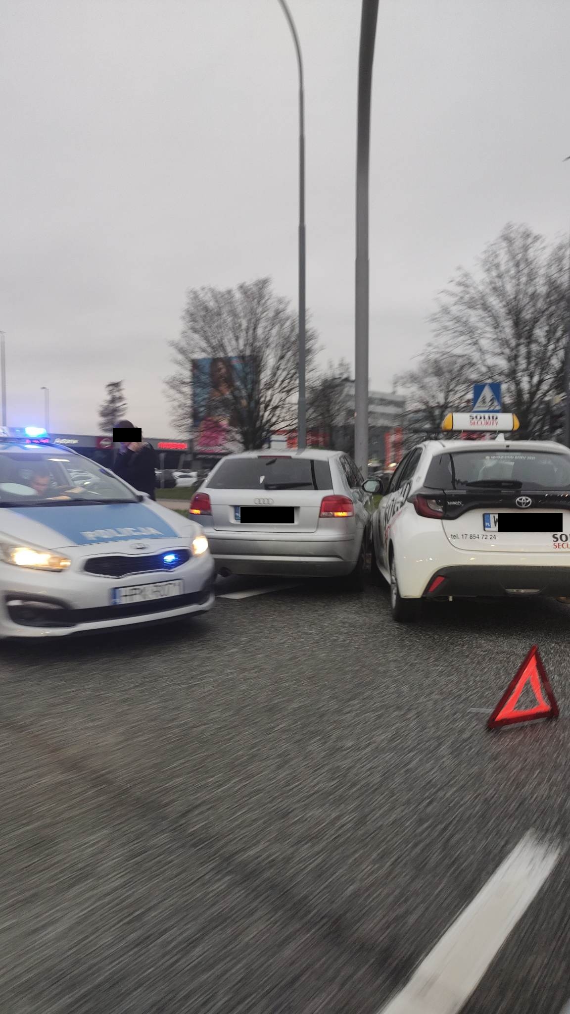 Kolizja W Rzeszowie Z Udzia Em Samochodu Firmy Ochroniarskiej Solid