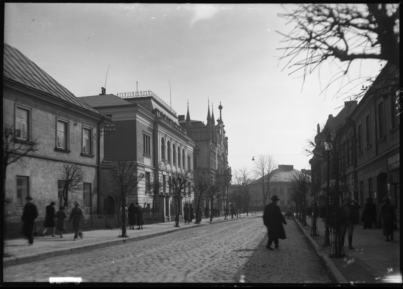 Ulica 3 Maja_1938_Fotografia autorstwa Rodziny E. Janusza_Ze zbiorów Galerii Fotografii Miasta Rzeszowa (1)