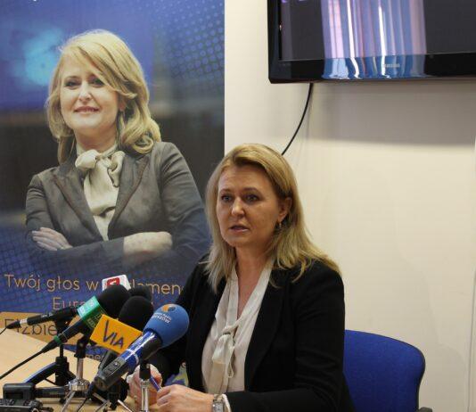 Czy starosta z PiS zakazał lekcji z europosłanką z PO?