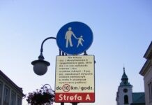 Zakaz rowerowy na rzeszowskich deptakach już nie obowiązuje