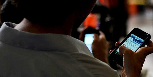 Ukradł fotomodelce nagie zdjęcia, a potem ją szantażował