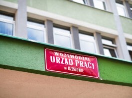 Ponad 280 osób czeka na zaległe pensje i odprawy. Ponad 5 mln z funduszu gwarantowanych świadczeń