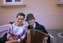 Panu Józefowi skradziono akordeon, internauci pomogli