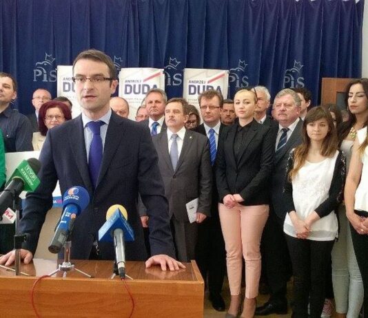 Tomasz Poręba: Polska potrzebuje aktywnego prezydenta