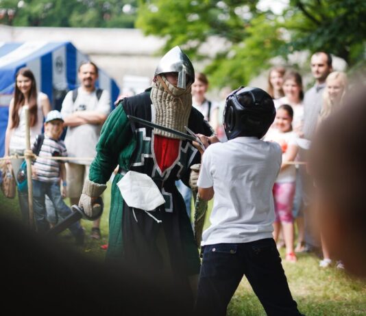 Dzisiaj w Rzeszowie IV Piknik Średniowieczny