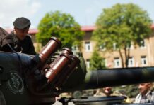 Święto Wojsk Lądowych. Utrudnienia w ruchu w Rzeszowie