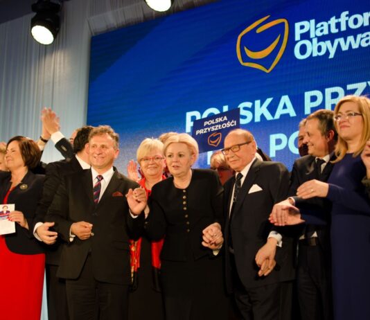 Platforma Obywatelska: Jesteśmy, jak Liverpool. Walczymy!