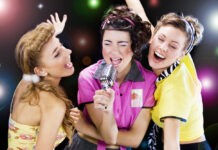 Do centrum Rzeszowa wracają dancingi. Retro Piątki