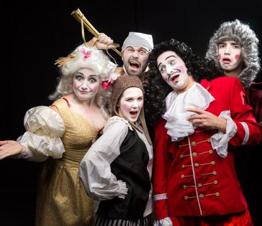 Szalony spektakl „Circus Paradise” w Teatrze Przedmieście