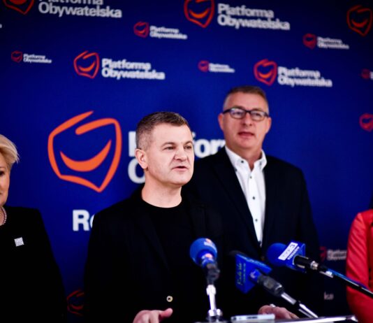 Platforma Obywatelska obiecuje: damy 500 zł na każde dziecko
