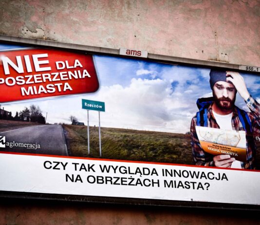 Kampania billboardowa przeciwko Rzeszowowi przerwana