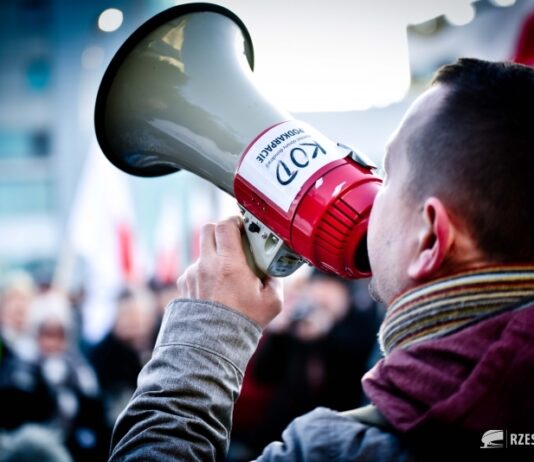 W niedzielę manifestacja KOD-u w Rzeszowie w obronie praw jednostki