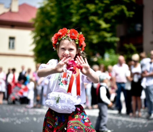 Boże Ciało. Tłumy wiernych na procesji w Rzeszowie