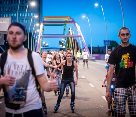 Tłumy rolkarzy na drugiej edycji Nightskating Rzeszów