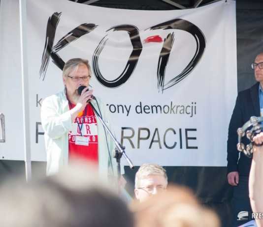 Znane osoby apelują do KO: umieśćcie w pierwszej “piątce” Kubę Karysia