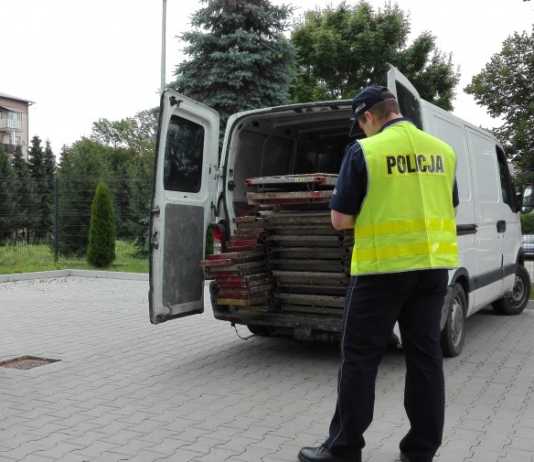Rzeszowscy policjanci zatrzymali sprawców kradzieży rusztowań budowlanych