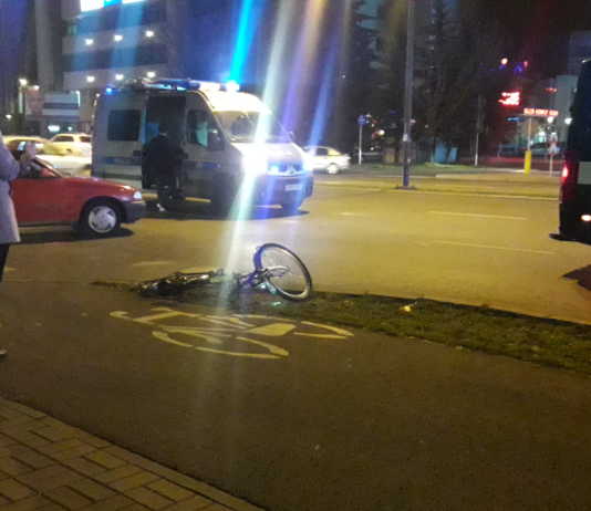 Wieczorny wypadek w Rzeszowie. Kierujący oplem potrącił rowerzystę