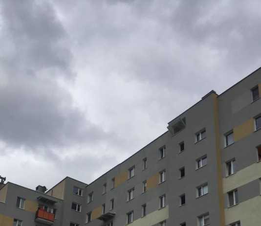 Pożar w mieszkaniu na ulicy Solarza w Rzeszowie. Strażacy w akcji