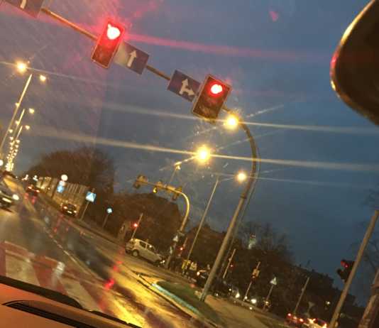 Wypadek w Rzeszowie. Zderzenie fiata z audi na skrzyżowaniu