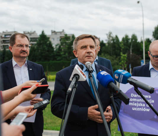 Wojciech Buczak do władz Rzeszowa: Wycofajcie darmową komunikację dla zagranicznych studentów