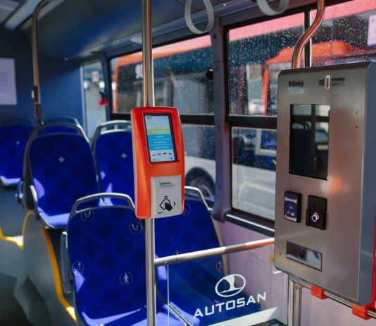 Darmowe przejazdy autobusami dla rzeszowskich uczniów. Co trzeba zrobić?
