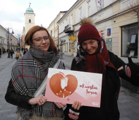 Rzeszowscy obrońcy zwierząt przypomnieli Jarosławowi Kaczyńskiemu jego obietnice