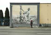 W Rzeszowie powstał nowy mural Arkadiusza Andrejkowa. Z wodnym motywem