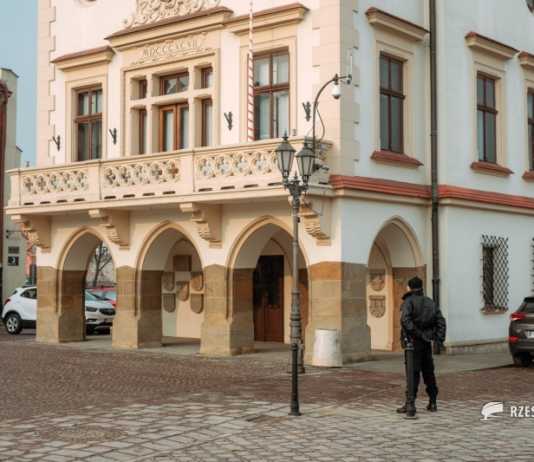 Mieszkańcy skarżą się na Straż Miejską: “Nie można się do niej dodzwonić”