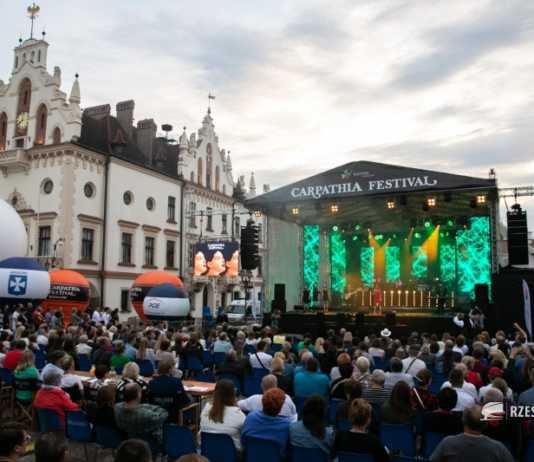 XV Carpathia Festival. Gwiazdami: Halina Frąckowiak, Krzysztof Dzikowski i Michał Szpak