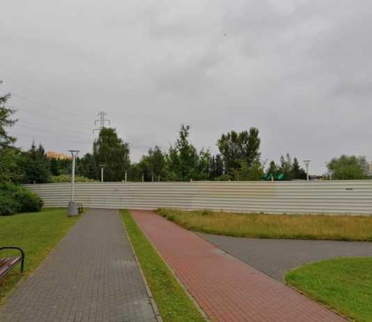 Ogrodzenie wokół Przestrzeni Kwadratowej będzie zdemontowane