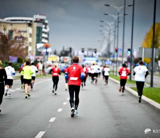 Święto sportu w Rzeszowie. Ponad 2000 biegaczy opanuje ulice miasta! Będą utrudnienia dla kierowców
