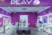 Salony Play w galeriach handlowych otwarte. “Skrajna nieodpowiedzialność”