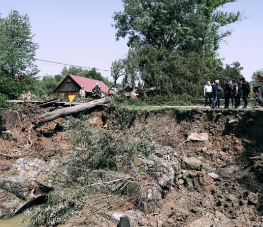Druga fala! Kolejne powiaty pod wodą, ponad 1000 interwencji strażaków