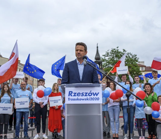 Trzaskowski przepadł na Podkarpaciu. PO o wyniku: “Czujemy satysfakcję”