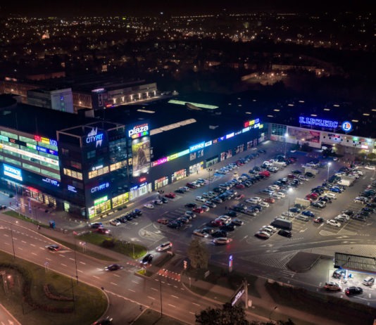 Plaza Rzeszów rusza po handlowym lockdownie. Lista promocji w Black Week