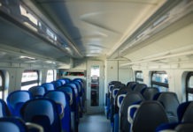 Ewakuowany pociąg relacji Przemyśl-Kijów. Blisko 500 pasażerów musiało opuścić wagony fotele pociąg