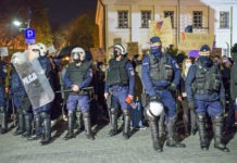 Koronawirus w rzeszowskiej policji. Funkcjonariusze nie są badani? Komenda zaprzecza