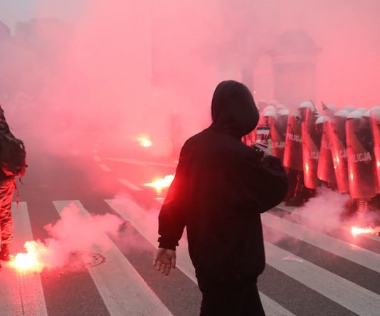 #EMISJA WEEKENDOWA. Czym się trudni patriota, czyli jedenastego bez zmian