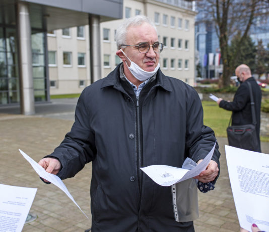 Konflikt w szpitalu przy ul. Szopena. Radny Jacek Kotula idzie do prokuratury