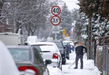 Miasto nieprzygotowane na zimę? Nieodśnieżone drogi i chodniki
