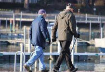 “Akademia 50+” czeka na seniorów. Są sekcje nordic walking i rowerowa