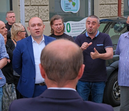 Prezydent Fijołek po rozmowach z mieszkańcami Jagiellońskiej. Jest porozumienie