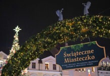 Świąteczne Miasteczko na rzeszowskim Rynku będzie dłużej działać