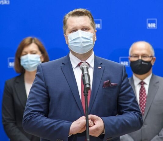 “Nie” dla “lex Czarnek”. Dzisiaj w Rzeszowie protest. “Przybiją tezy” na kuratorium