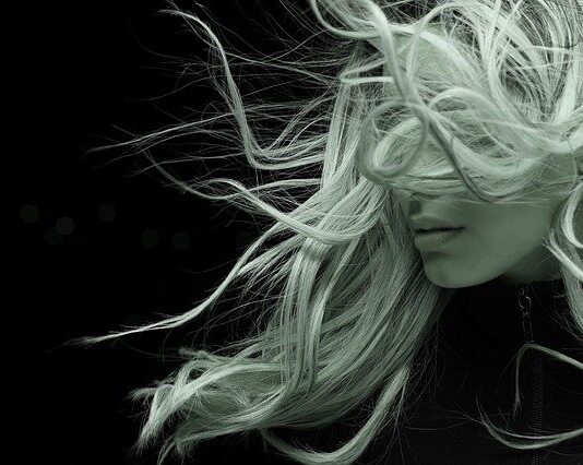 Meteorolodzy ostrzegają: w poniedziałek na Podkarpaciu silny wiatr