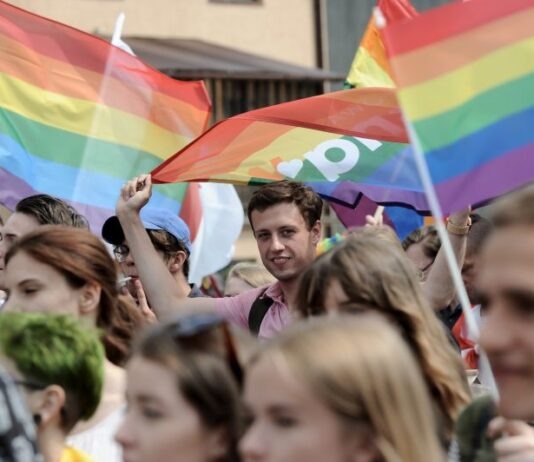 Skarga RPO ws. uchwały anty-LGBT wraca do rzeszowskiego sądu administracyjnego