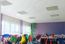 W Rzeszowie otwarto sklep z ubraniami dla uchodźców. A w nim wszystko za darmo