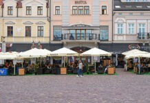 Ogródki letnie na rzeszowskim Rynku. Znana data rozpoczęcia sezonu